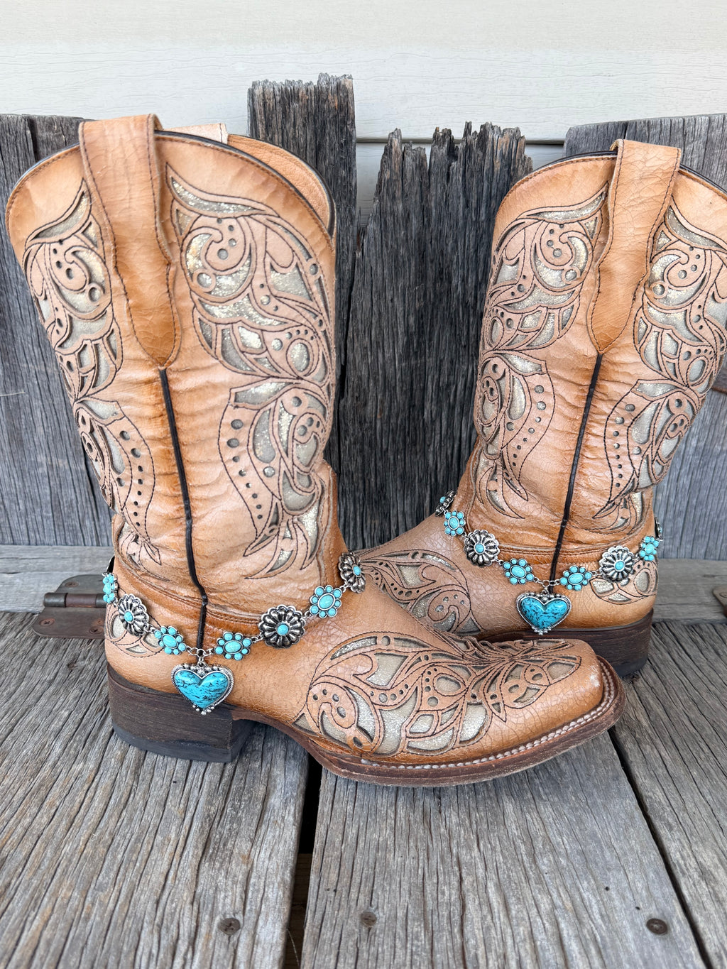 Turquoise Heart & Concho Boot Bracelet | Western Boho Cowboy Boot Jewelry | Silver Chain Boot Bracelet