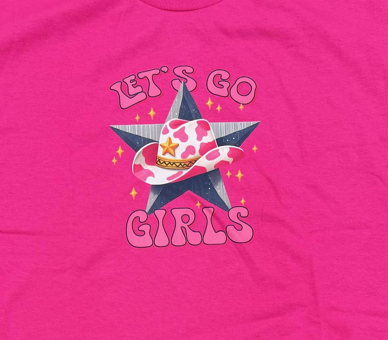 Pink Cowgirl Graphic Tee – "Let's Go Girls" Western Empowerment Shirt (Size Medium)