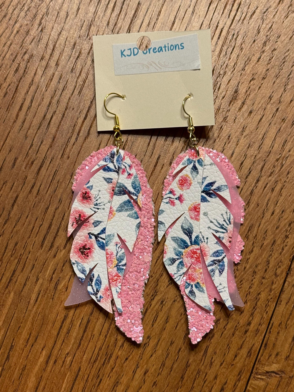 Boho Western Faux Leather Feather Dangle Earrings – Pink Floral Styles | Mint, Teal, Holographic & Glitter