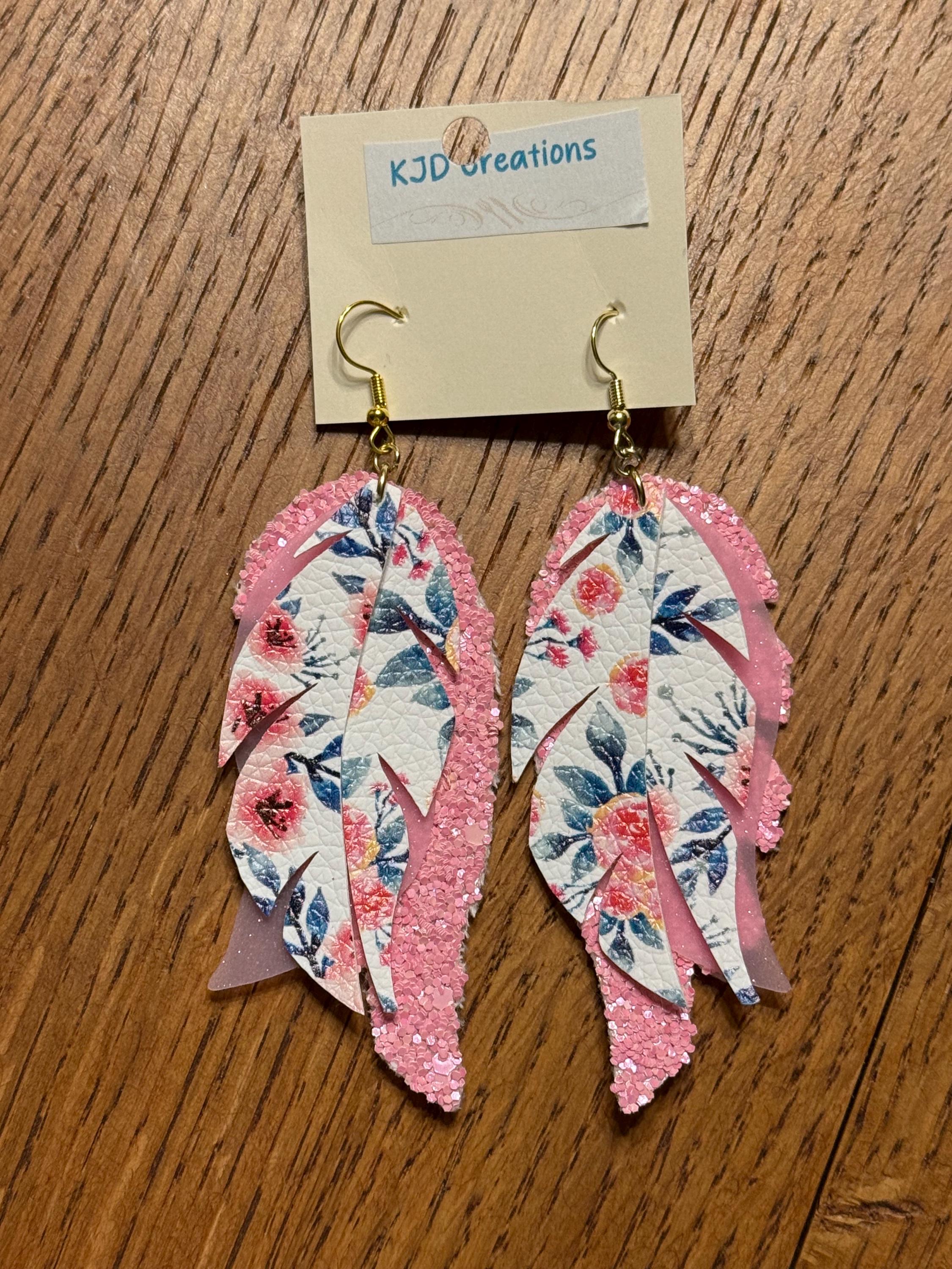 Boho Western Faux Leather Feather Dangle Earrings – Pink Floral Styles | Mint, Teal, Holographic & Glitter
