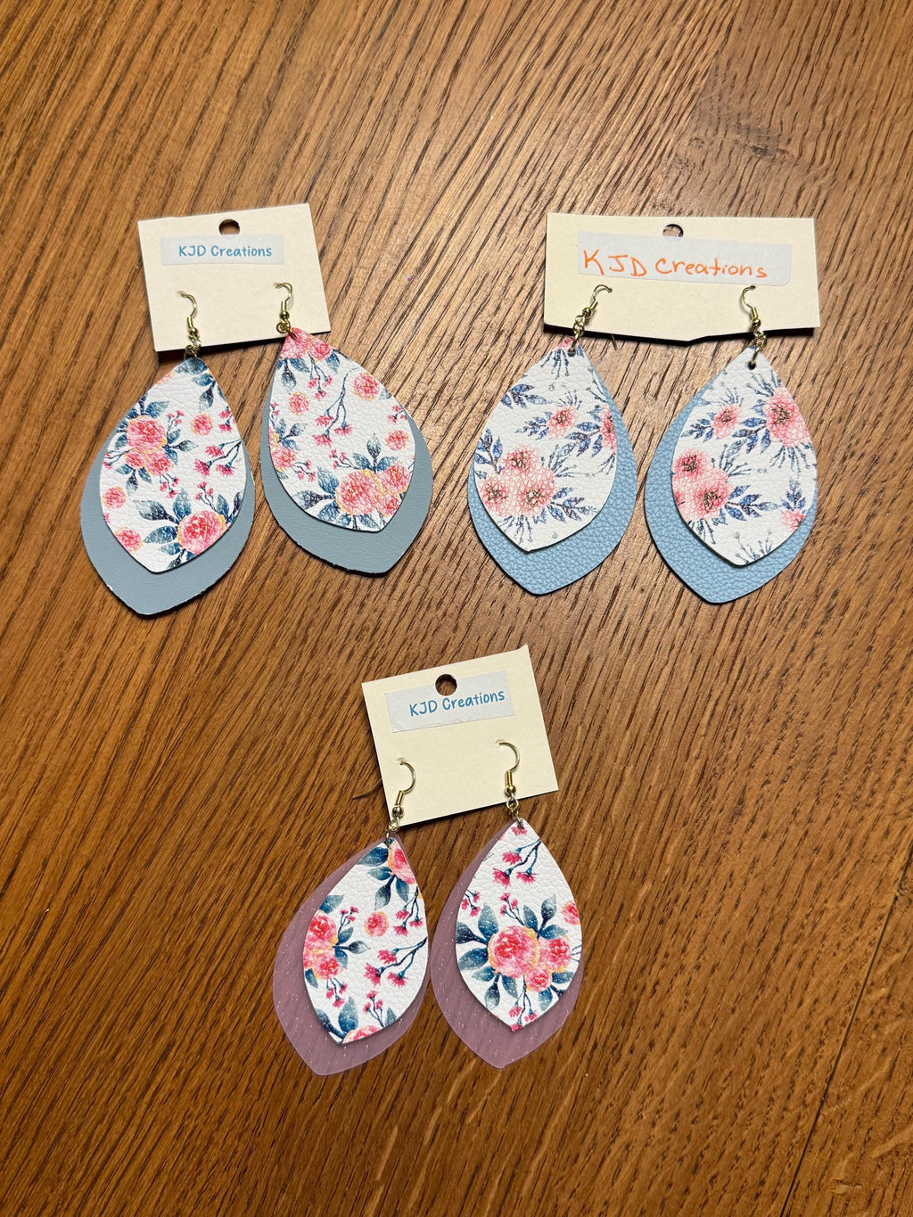 Boho Western Faux Leather Layered Teardrop Dangle Earrings – Floral & Glitter Styles