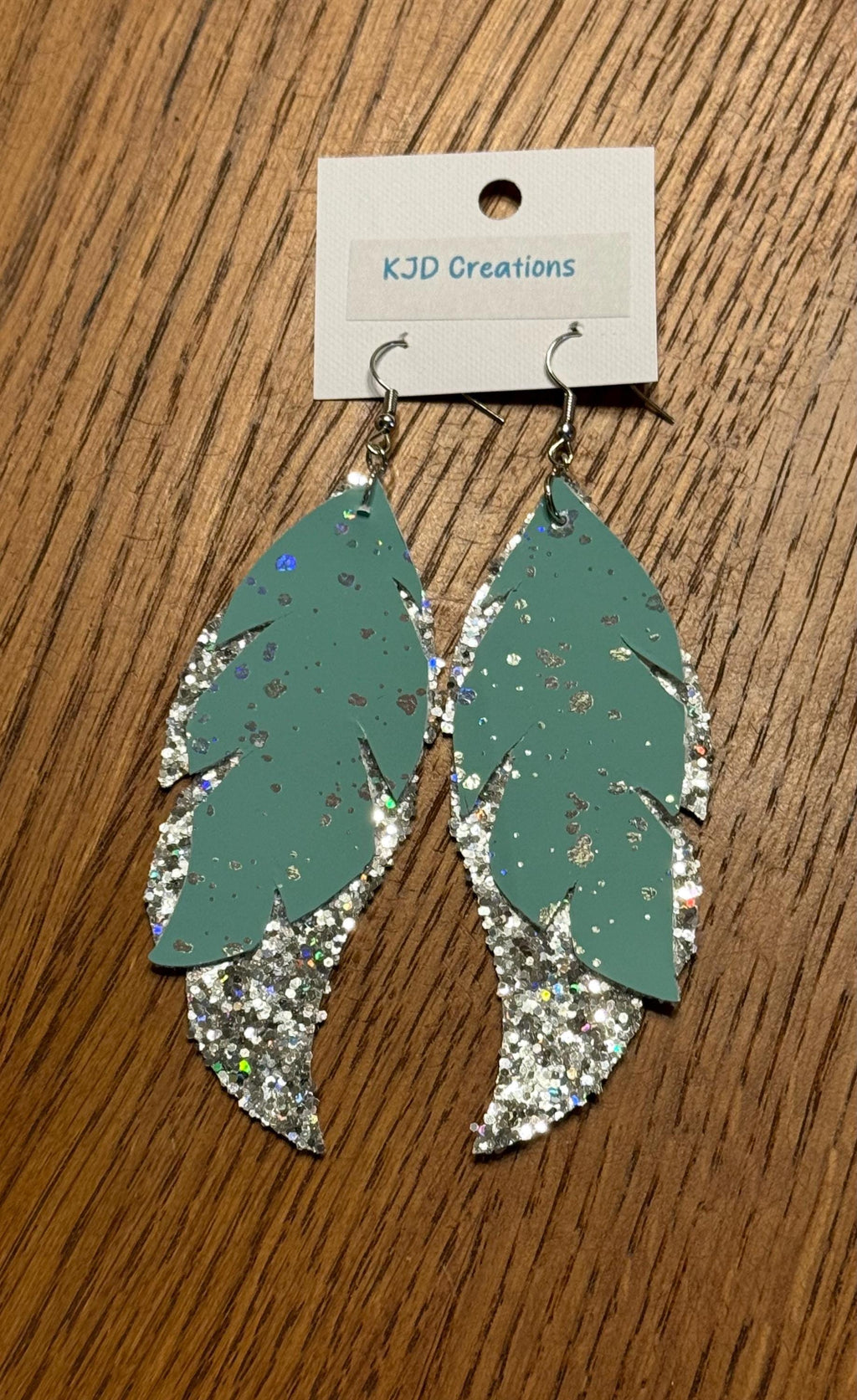 Boho Western Faux Leather Layered Feather Dangle Earrings - Mint Green with Silver Metallic & Glitter
