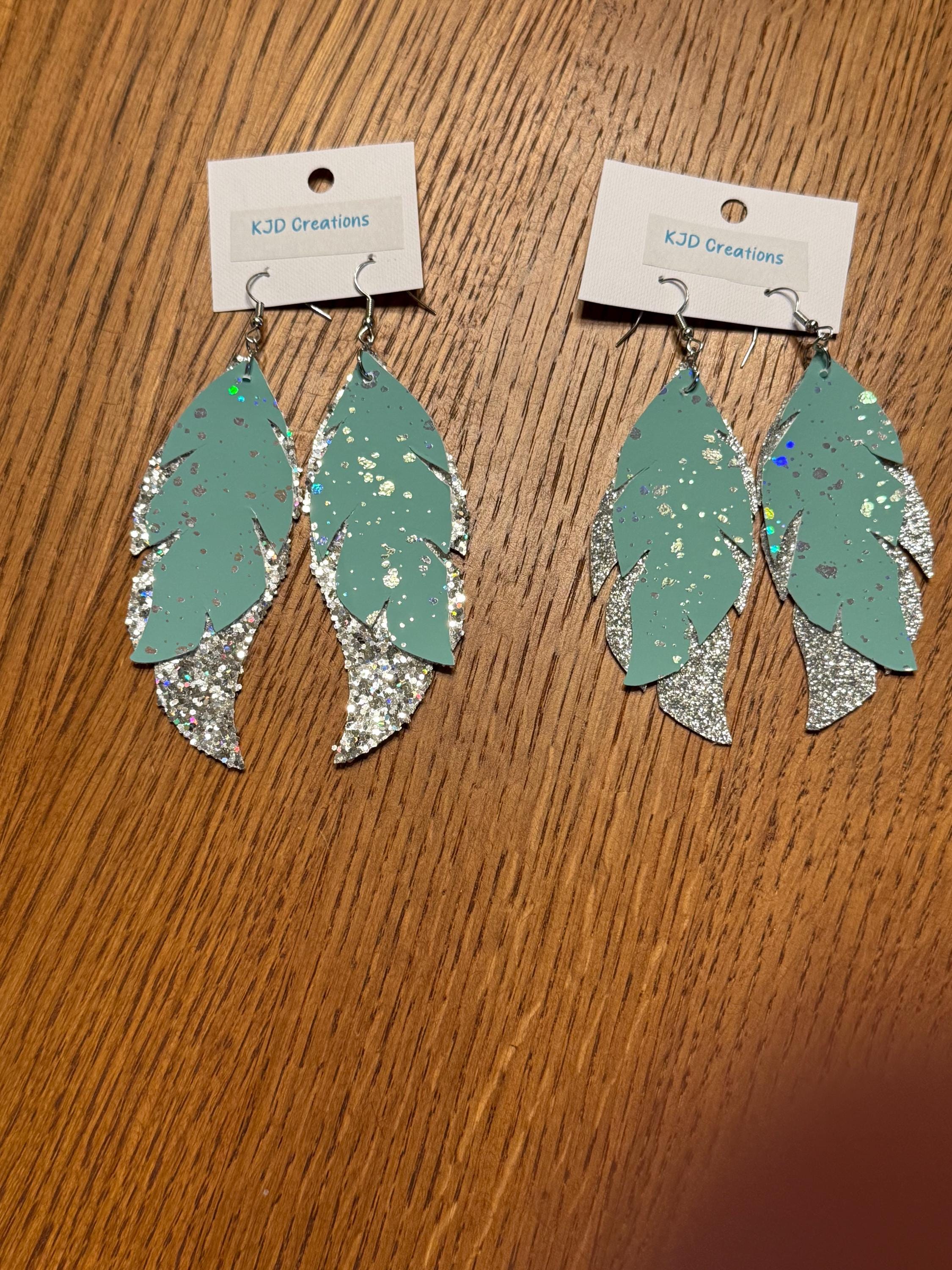 Boho Western Faux Leather Layered Feather Dangle Earrings - Mint Green with Silver Metallic & Glitter