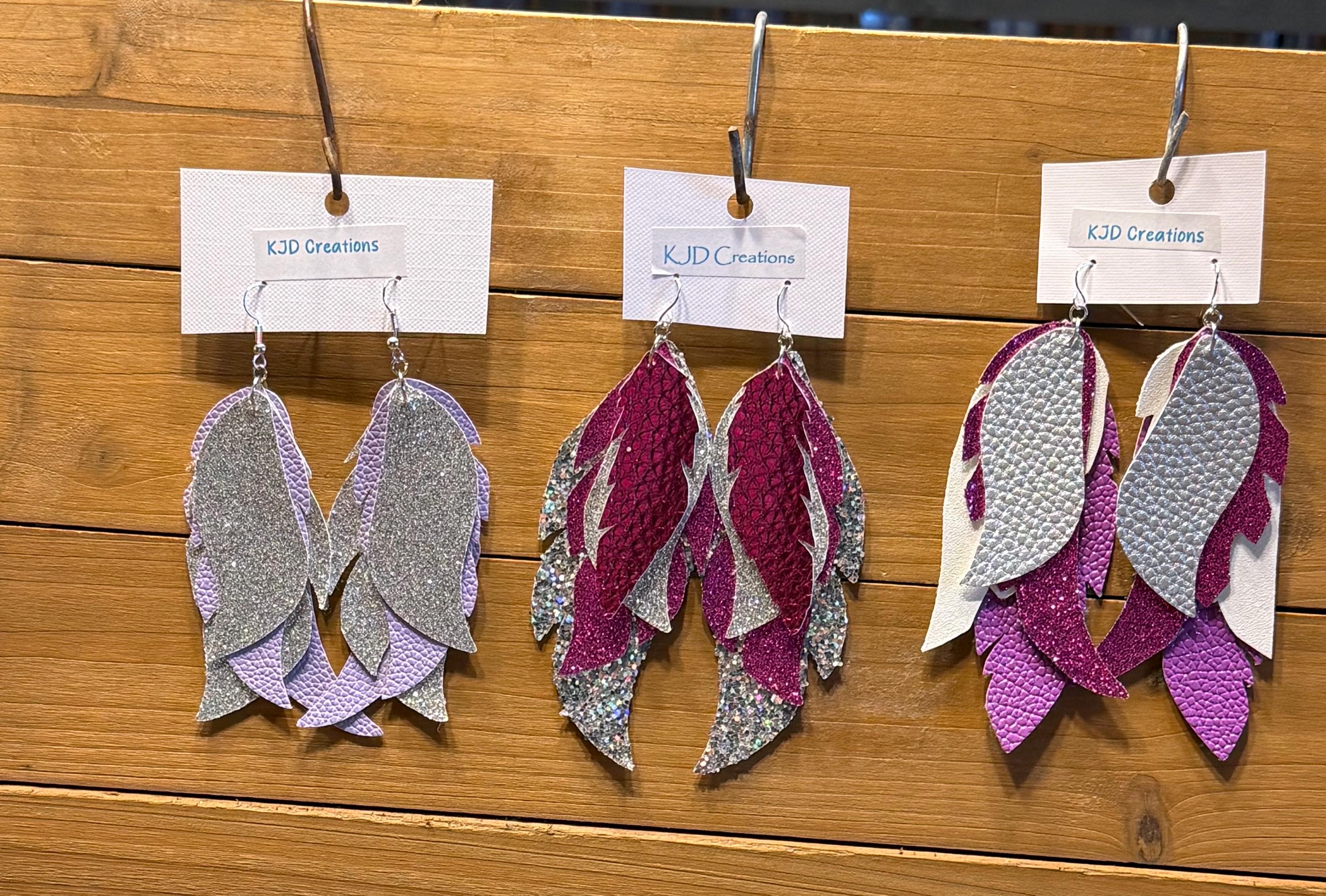Boho Western Layered Feather-Shaped Faux Leather Dangle Earrings - Purple, Lavender & Silver