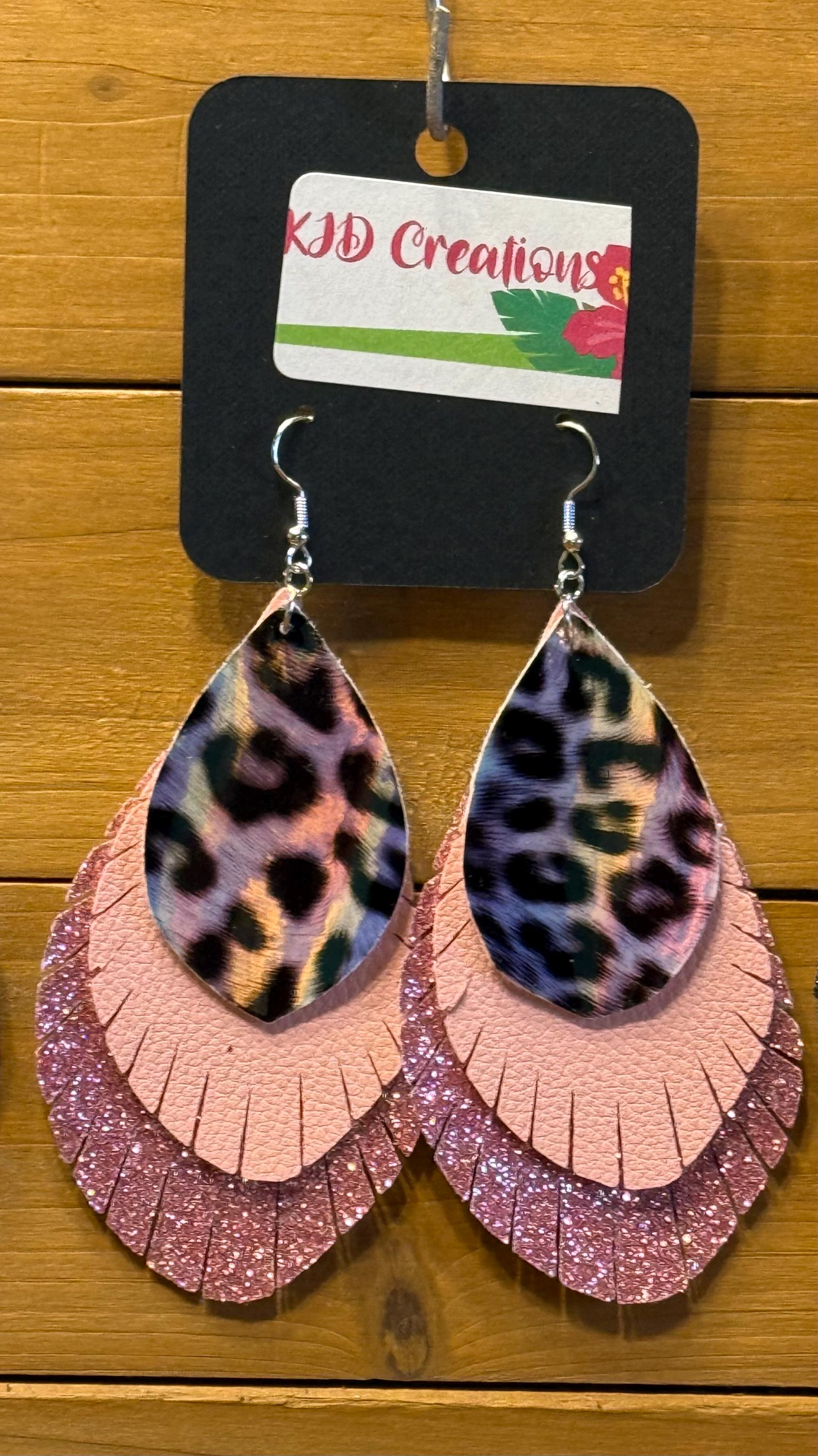 Leopard & Cheetah Animal Print Holographic Faux Leather Fringe Teardrop Dangle Earrings - Western Boho Statement