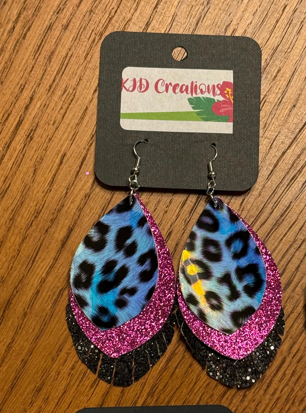 Leopard & Cheetah Animal Print Holographic Faux Leather Fringe Teardrop Dangle Earrings - Western Boho Statement