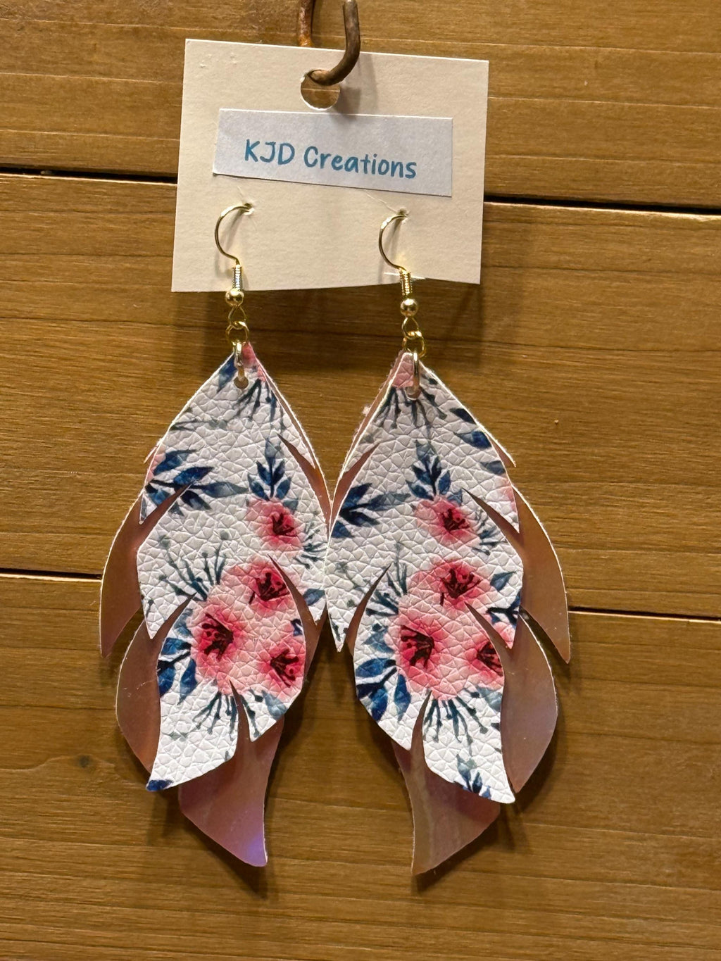 Boho Western Faux Leather Holographic Feather Dangle Earrings – Pink & Teal Floral