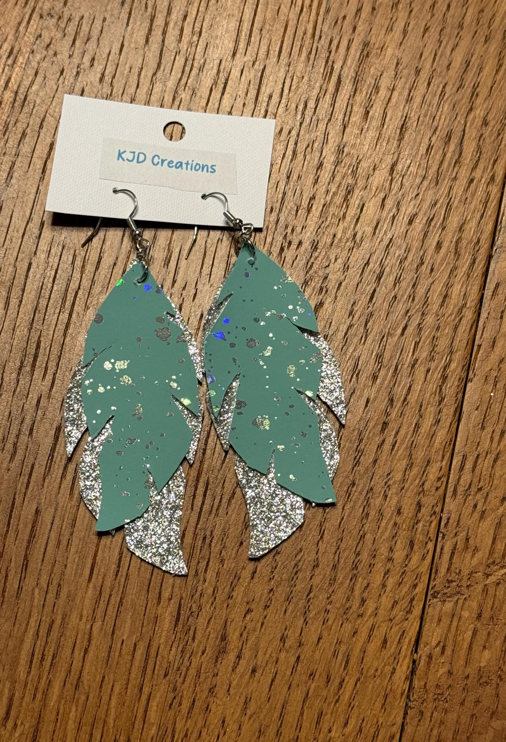 Boho Western Faux Leather Layered Feather Dangle Earrings - Mint Green with Silver Metallic & Glitter
