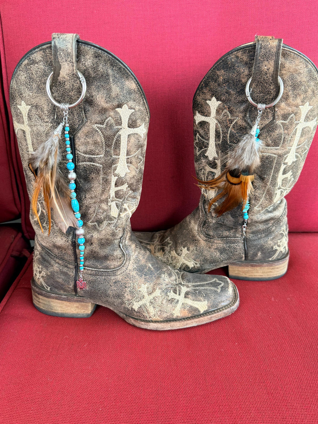 Western Boho Feather Boot Topper with Turquoise Beads & Southwest Charm (Single)