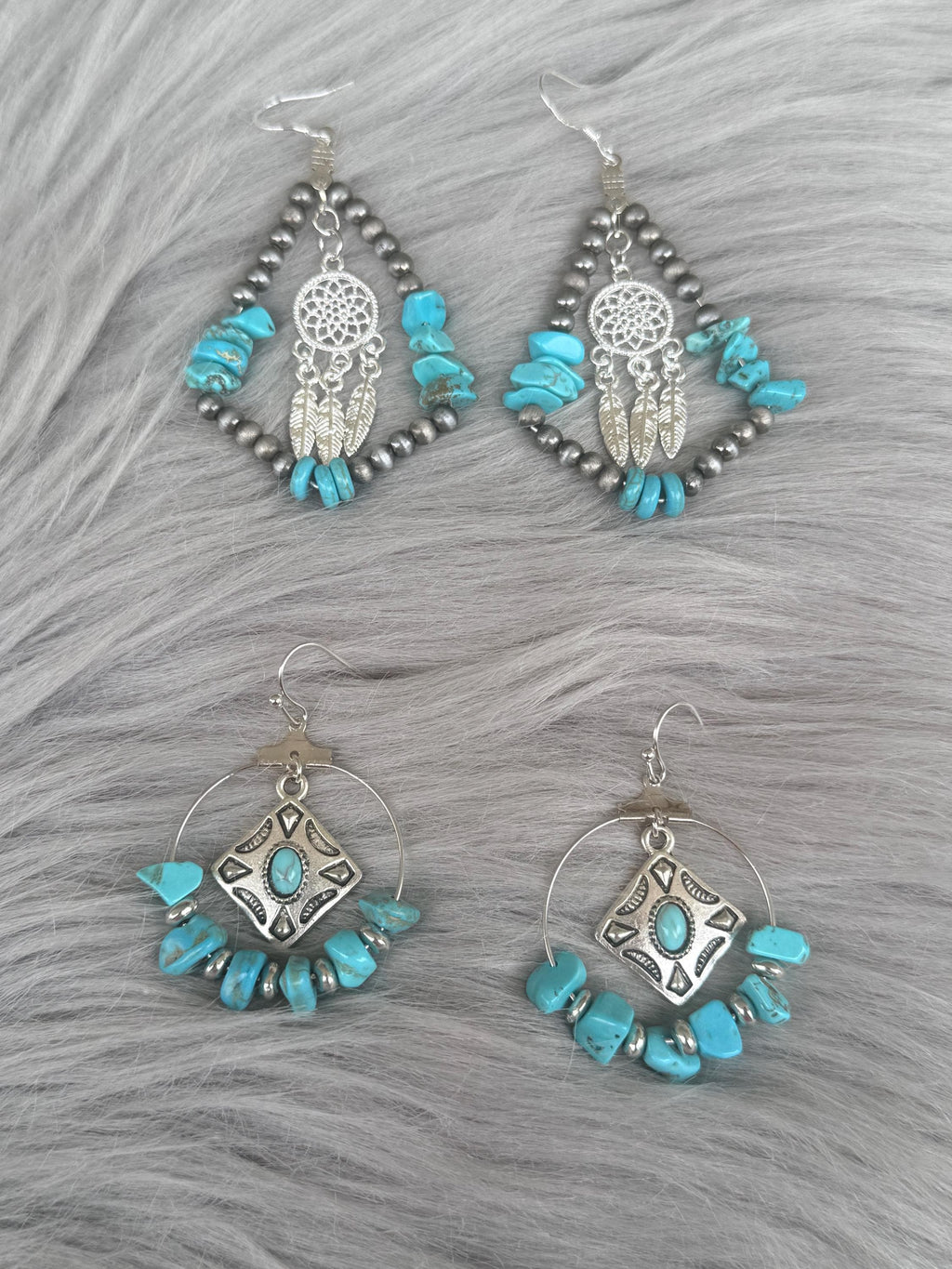 Western Boho Turquoise Wire Beaded Chip Stone Dangle Earrings | Dreamcatcher & Turquoise Charm