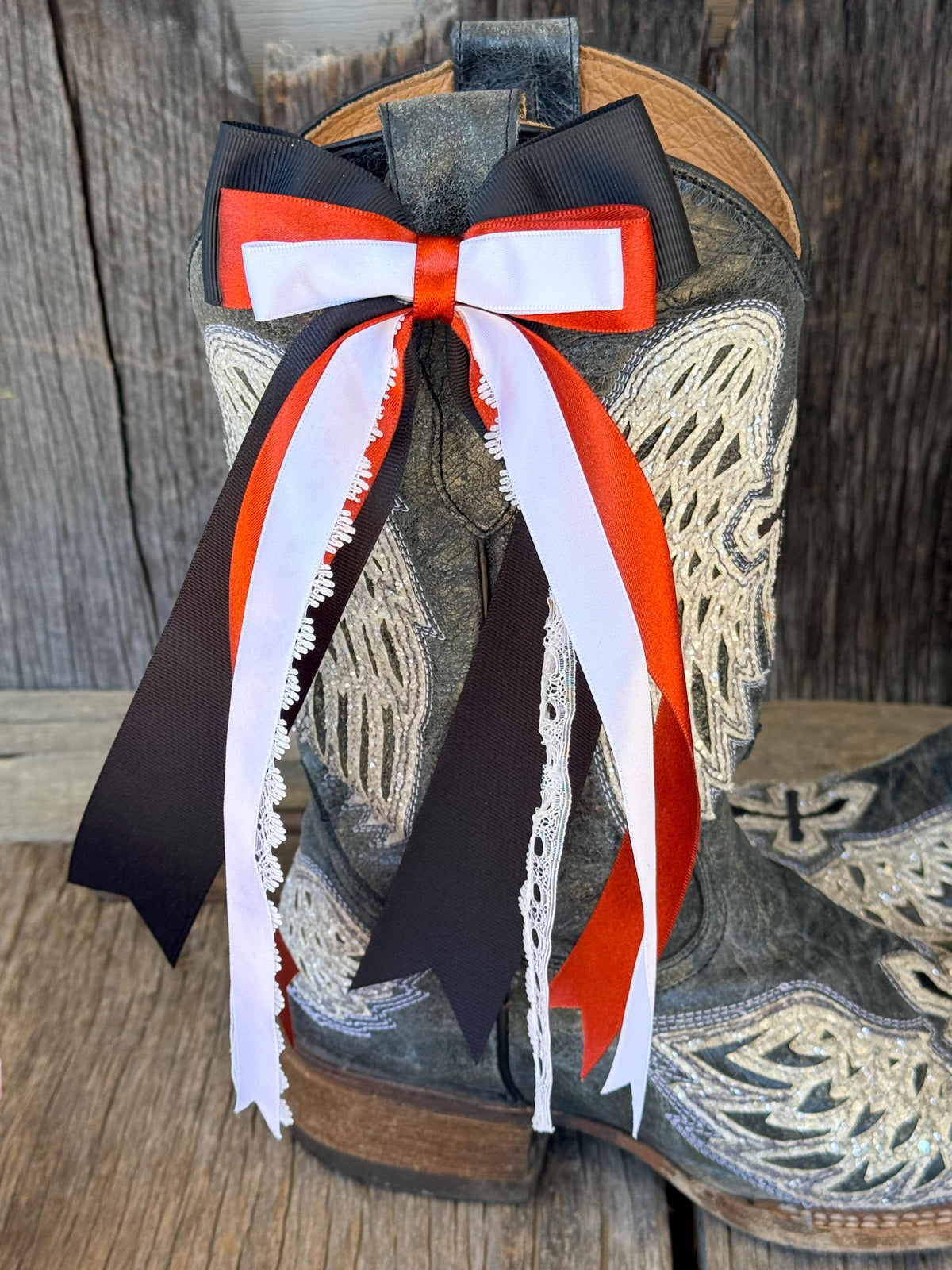 Fall Wedding Cowboy Boot Bows | Black, Rust & White Lace Ribbon | Western Bridal Boot Accessory | Clip-On